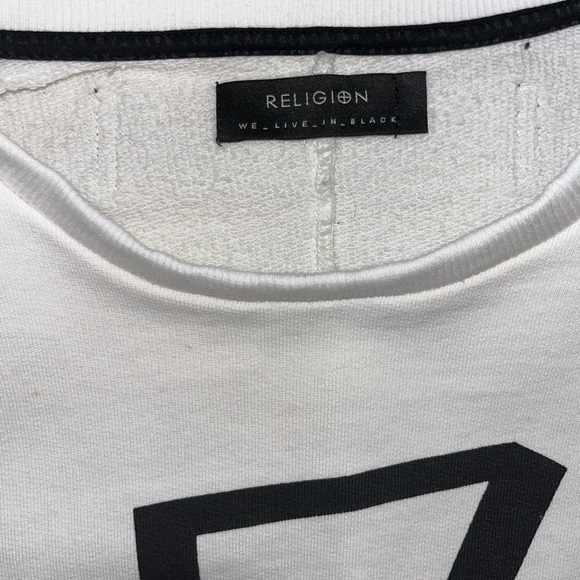 Graphic Crewneck - Picture 3 of 5